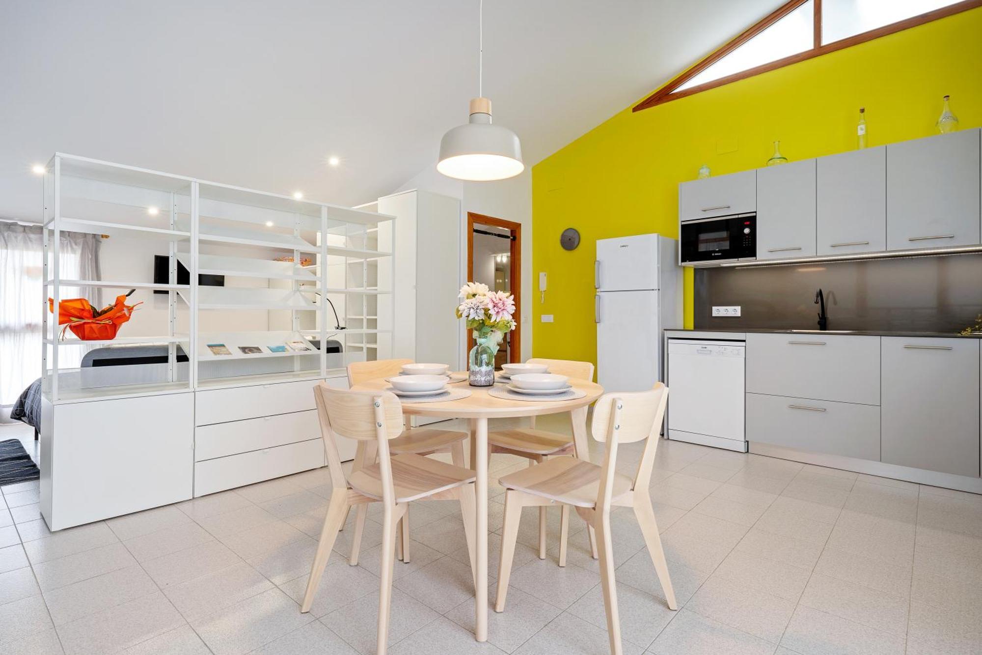 Loft El Til-Ler Apartment Bellvei del Penedes ภายนอก รูปภาพ
